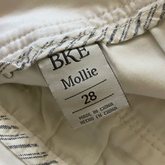 BKE white twill shorts - Picture 3 of 4